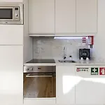 Firehouse By Sweet - Free Parking *