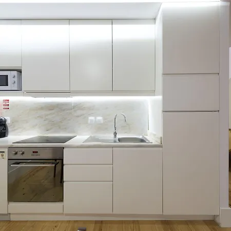 Firehouse By Sweet - Free Parking