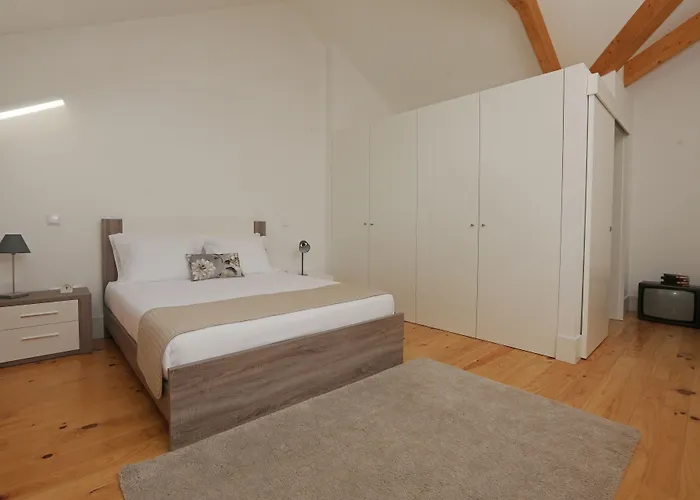 Firehouse By Sweet - Free Parking