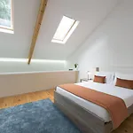 Firehouse By Sweet Apartment Porto